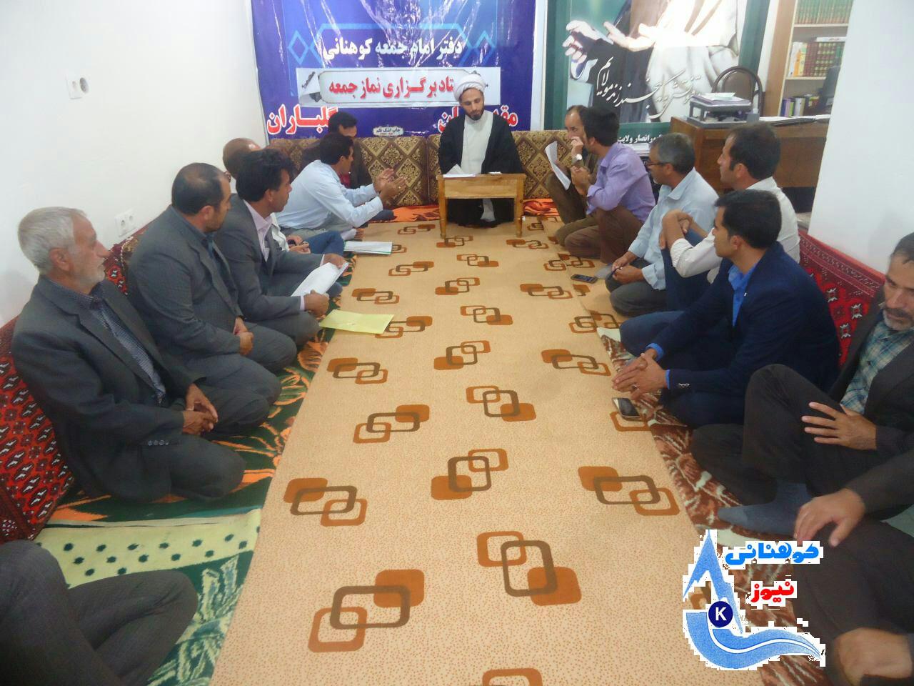 دفتر امام جمعه وبخشداری پذیرای مردم گله مند رودبار کوهنانی+تصاویر