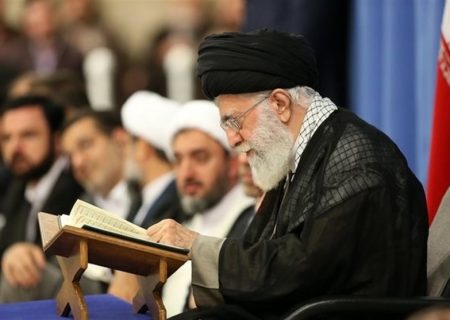 برگزاری محفل انس با قرآن کریم با حضور امام خامنه‌ای در ایام ماه رمضان