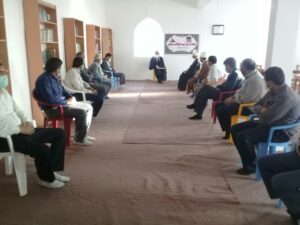 جلسه شورای فرهنگی ومدیریتی مصلی نماز جمعه کوهنانی در سالن مطالعه کتابخانه عمومی مصلّی