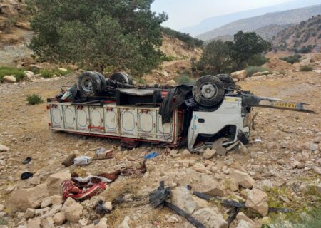 ۵ کشته و زخمی در حادثه سقوط ایسوزو در دهلیچ پلدختر