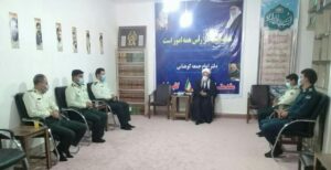 دیدار فرماندهان انتظامی کوهنانی و سیاب با امام جمعه محترم به مناسبت هفته نیروی انتظامی