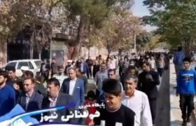 فیلم/راهپیمایی مردم شهر کوهنانی در محکومیت حادثه تروریستی شیراز