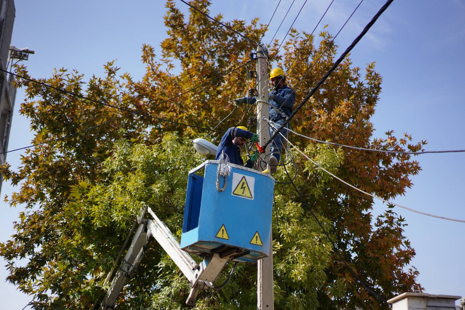 شتاب توسعه برق ایران ۶.۷ برابر میانگین جهانی/ ظرفیت نیروگاهی از انقلاب تاکنون ۱۴ برابر شد